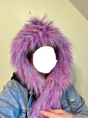 Hot Topic Faux Fur Hood Scarf in Purple and Pink rainbow Blend